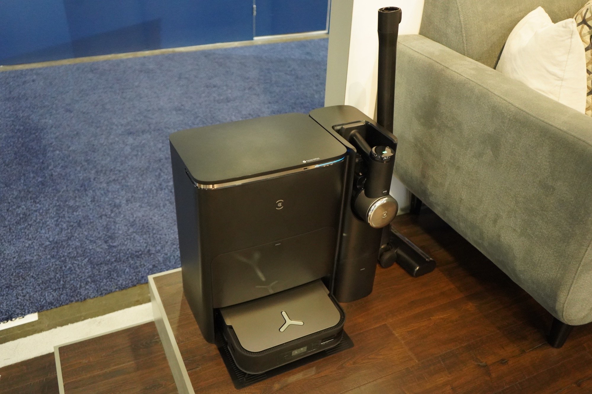 Une station tout-en-un pour la recharge et l'entretien © Clubic.com