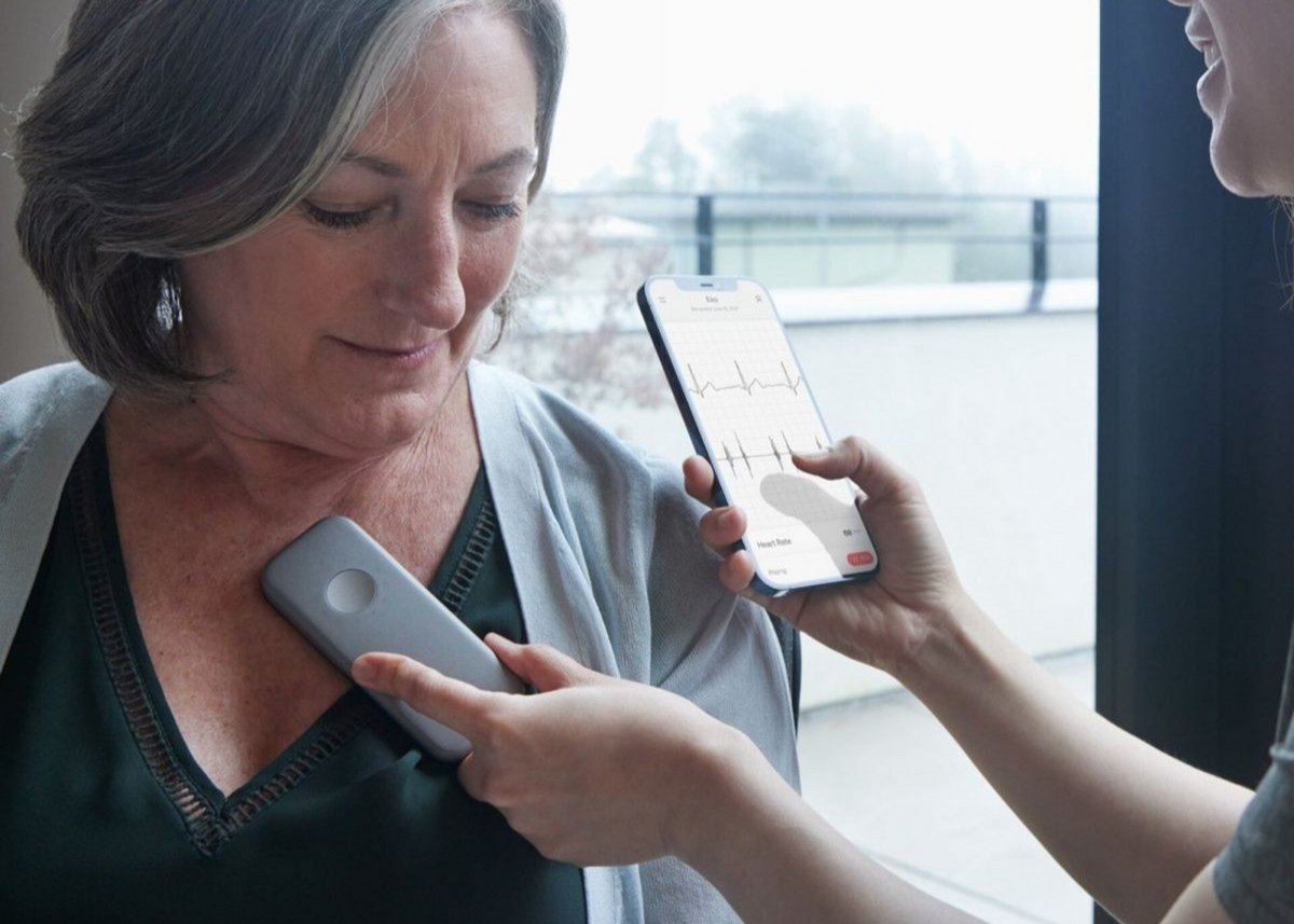 L'intelligence artificielle révolutionne le diagnostic cardiaque avec ce stéthoscope © Eko Health