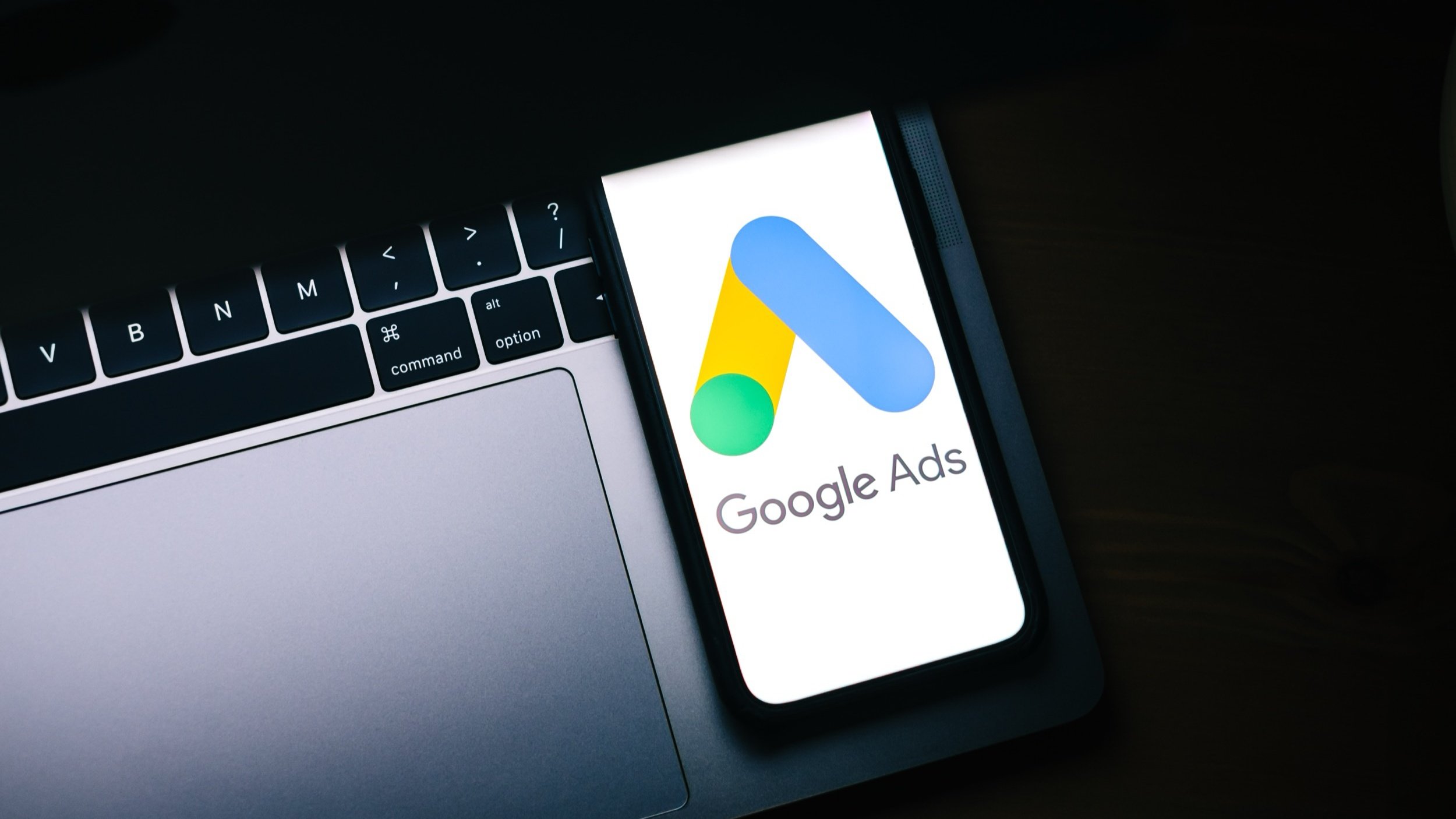 Google prépare une nouvelle étape dans le suivi publicitaire, et votre adresse IP est concernée. © nikkimeel / Shutterstock