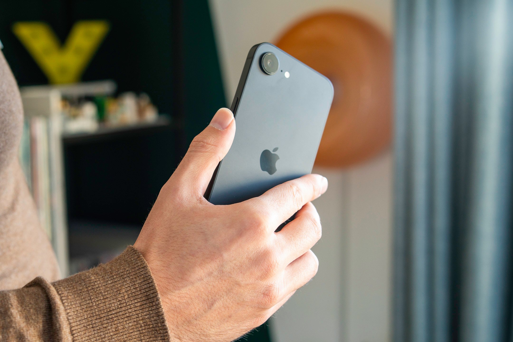 L'iphone 16e aura bien un successeur © Pierre Crochart pour Clubic.com