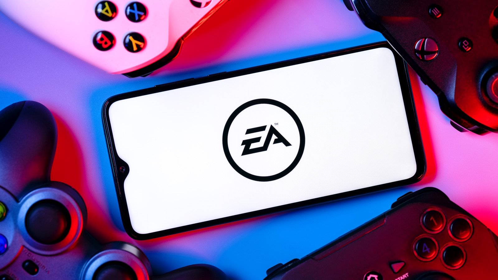 Le fonds souverain saoudien PIF prend le contrôle d’Electronic Arts, dont l’action a cessé d’être négociée au Nasdaq. ©Sergei Elagin x Shutterstock