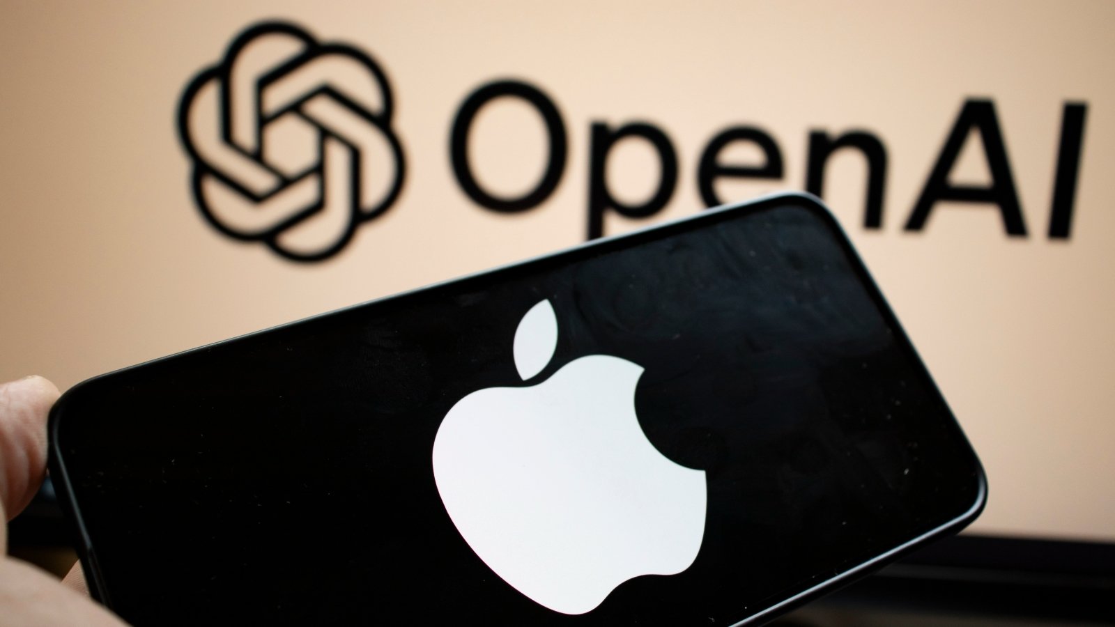 Apple accuse OpenAI d'encourager ses ex-employés à lui livrer ses secrets industriels ©daily_creativity / Shutterstock.com