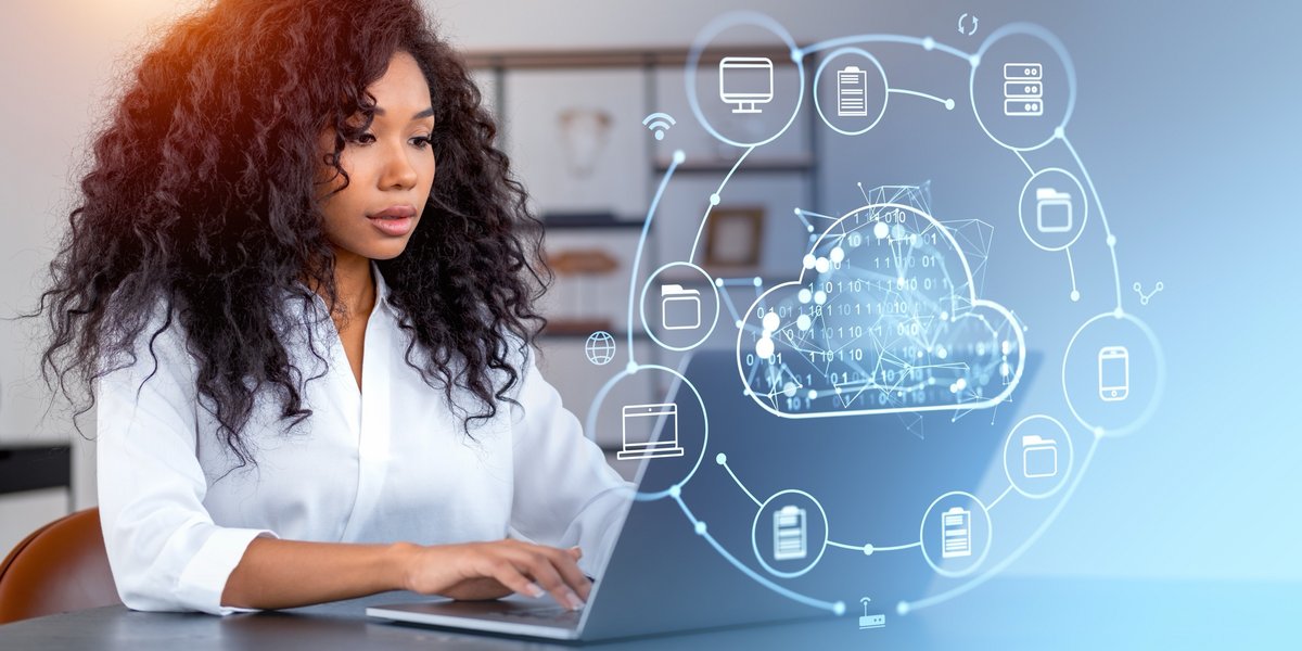 Tout fichier sensible envoyé à des prestataires doit être chiffré en transit comme au repos, protégé par un mot de passe et envoyé via une solution de partage dédiée, et non par mail direct. © ImageFlow / Shutterstock