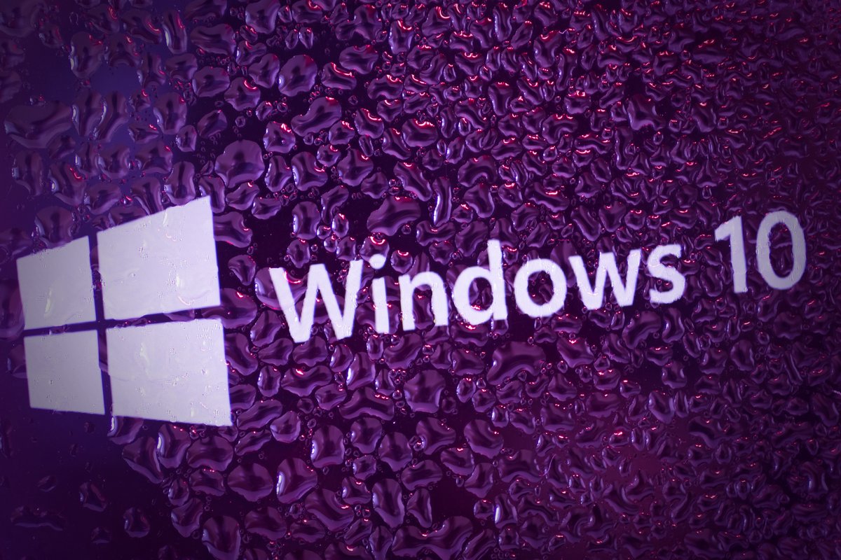 Microsoft fait la promo de Windows 11 avec… Windows 10. © Anton Watman / Shutterstock