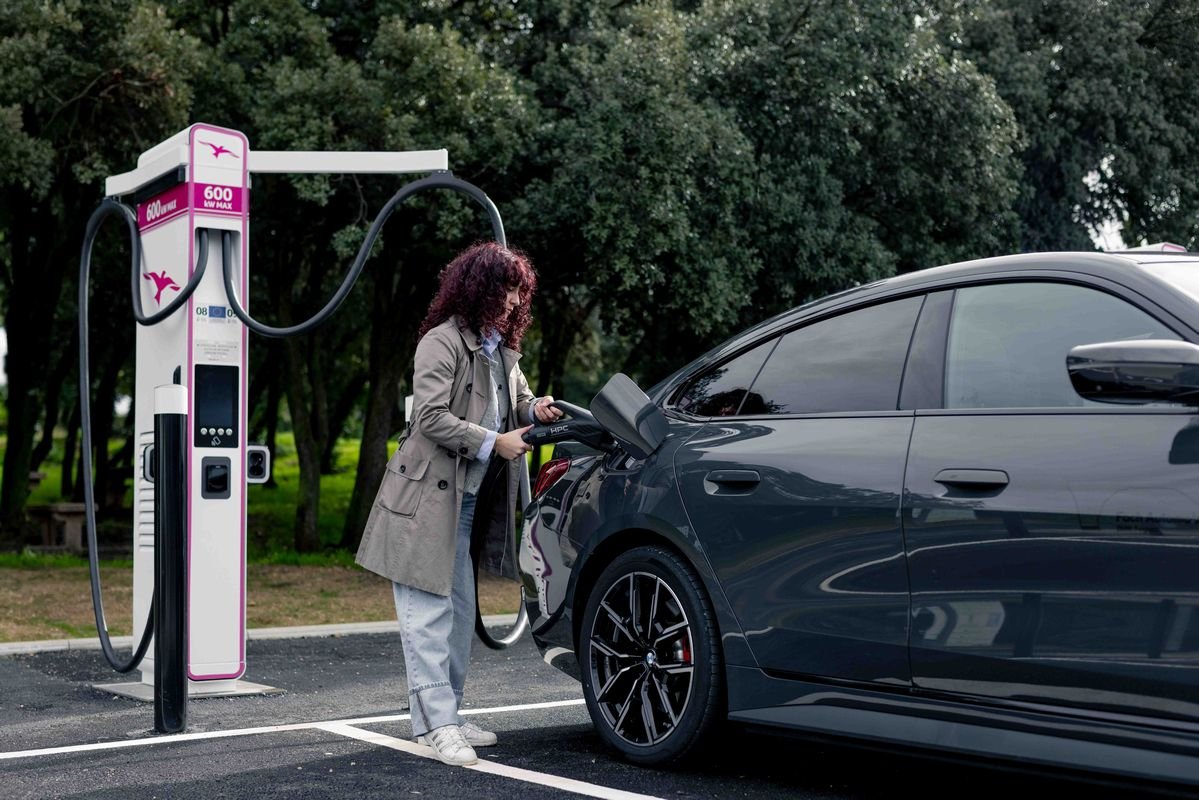 Un nouveau système HYC1000 chez Ionity. ©Ionity