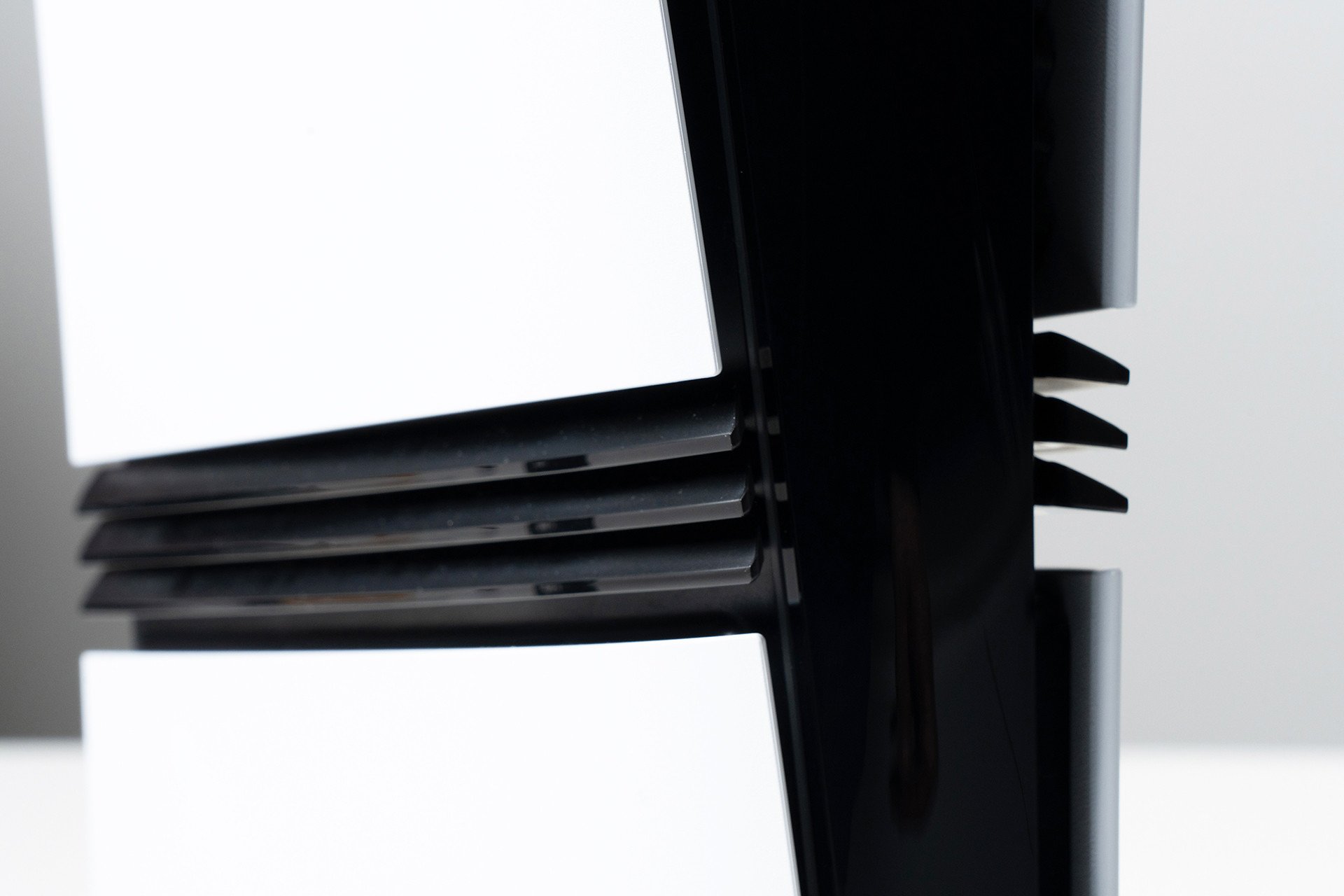 Les désormais célèbres "lames" de la PS5 Pro. ©Sony