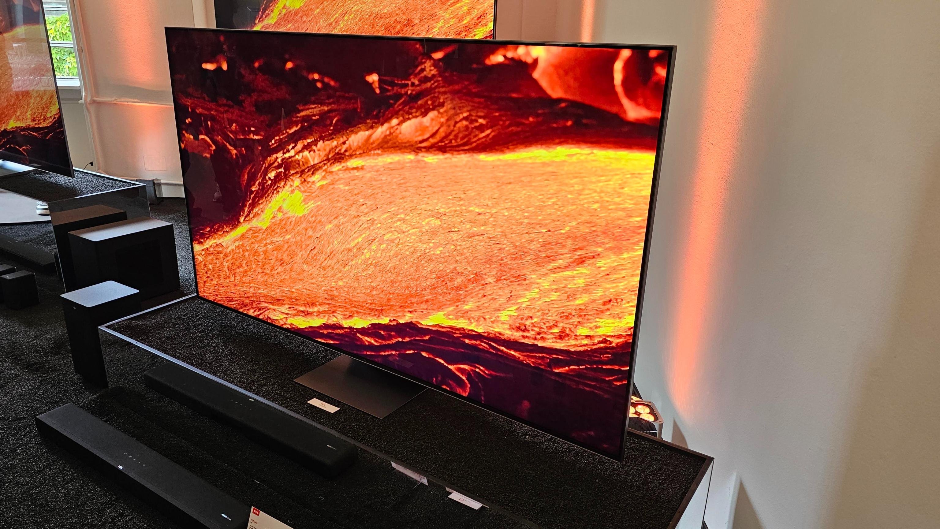 TCL 75C845 © Matthieu Legouge pour Clubic