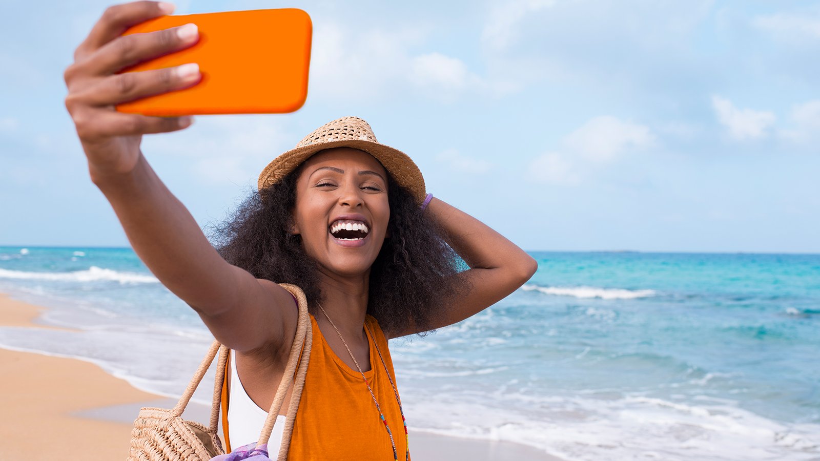 Partez l'esprit léger avec Avast One sur votre smartphone, sous Android ou iOS.