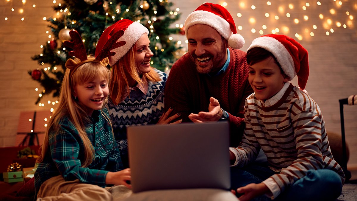 En cette fin d’année, Bouygues Telecom mise sur la B&You Pure Fibre : une offre rapide, stable et sans fioritures, idéale pour un foyer bien connecté. ©Shutterstock