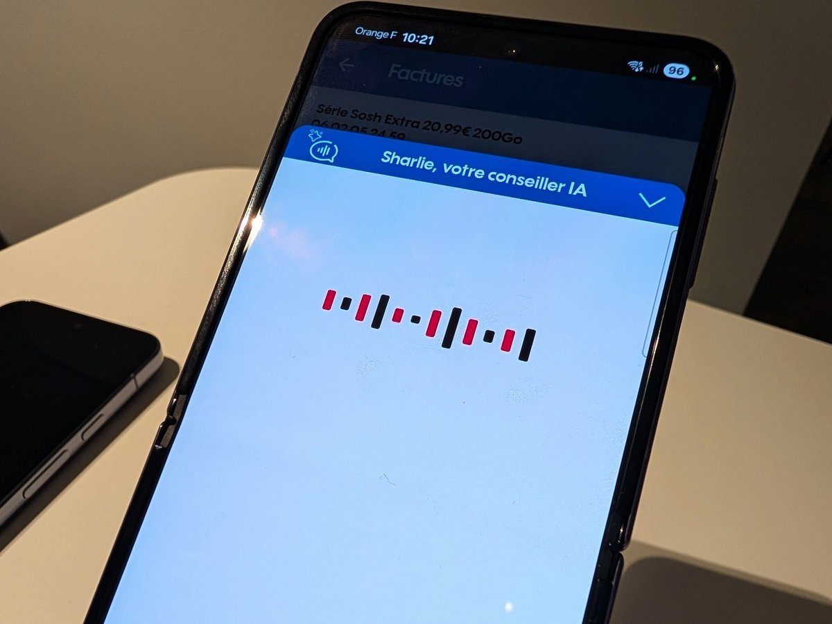 Nous voici en pleine discussion avec Sharlie. © Alexandre Boero / Clubic