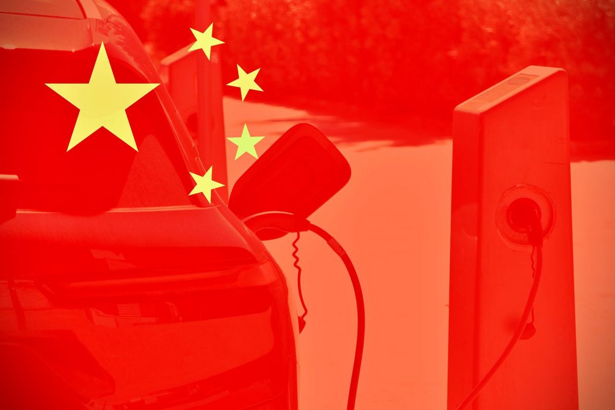 La Chine en mode bascule, avec plus d'un véhicule sur deux vendu qui se branche - ©RaffMaster / Shutterstock