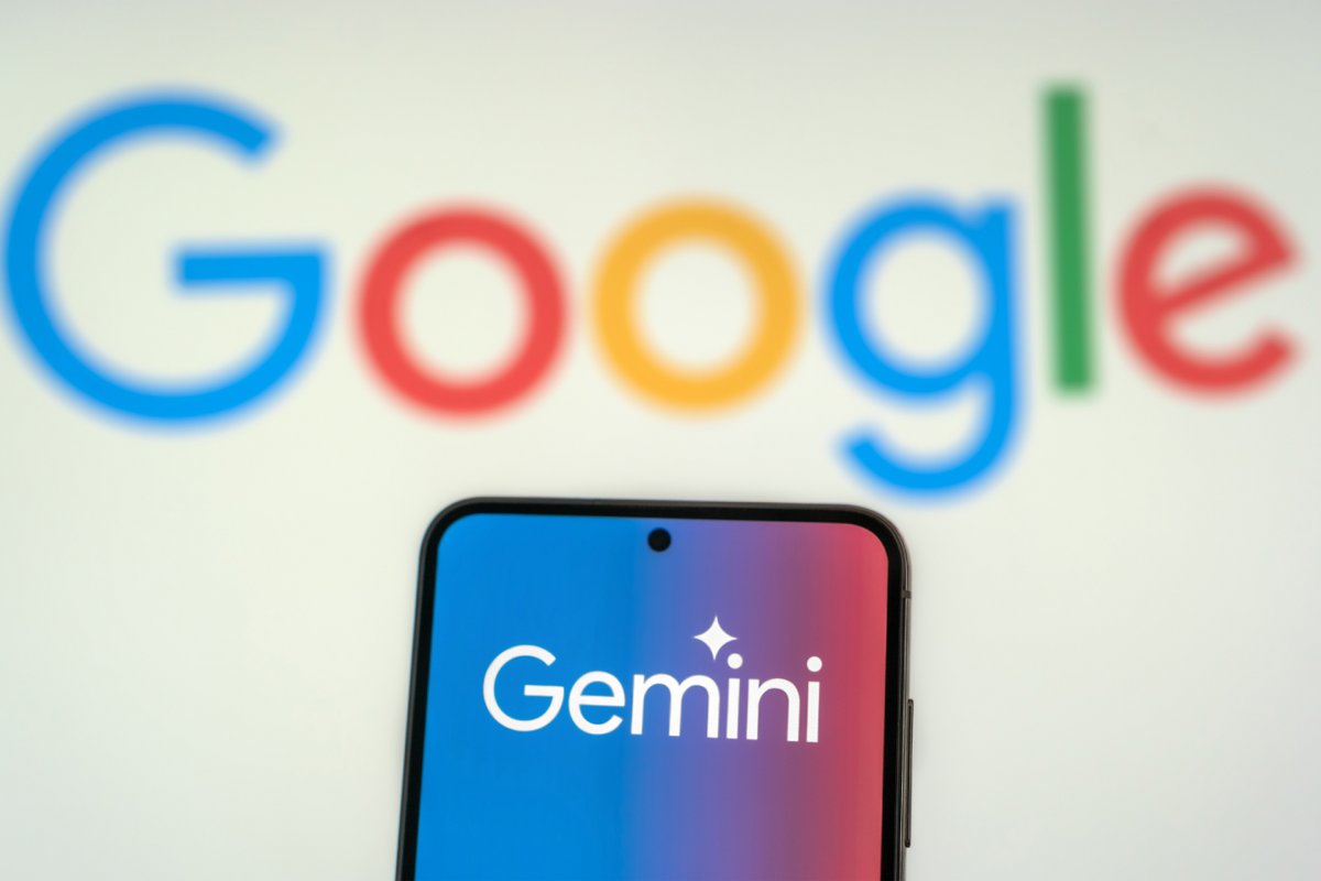 Google continue d'affiner ses équipes. ©gguy / Shutterstock