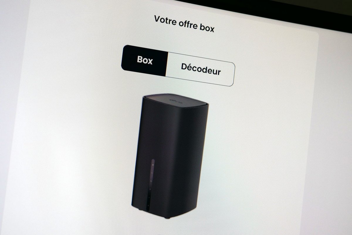SFR lance une box 5G équipée d'un décodeur TV © Alexandre Boero / Clubic