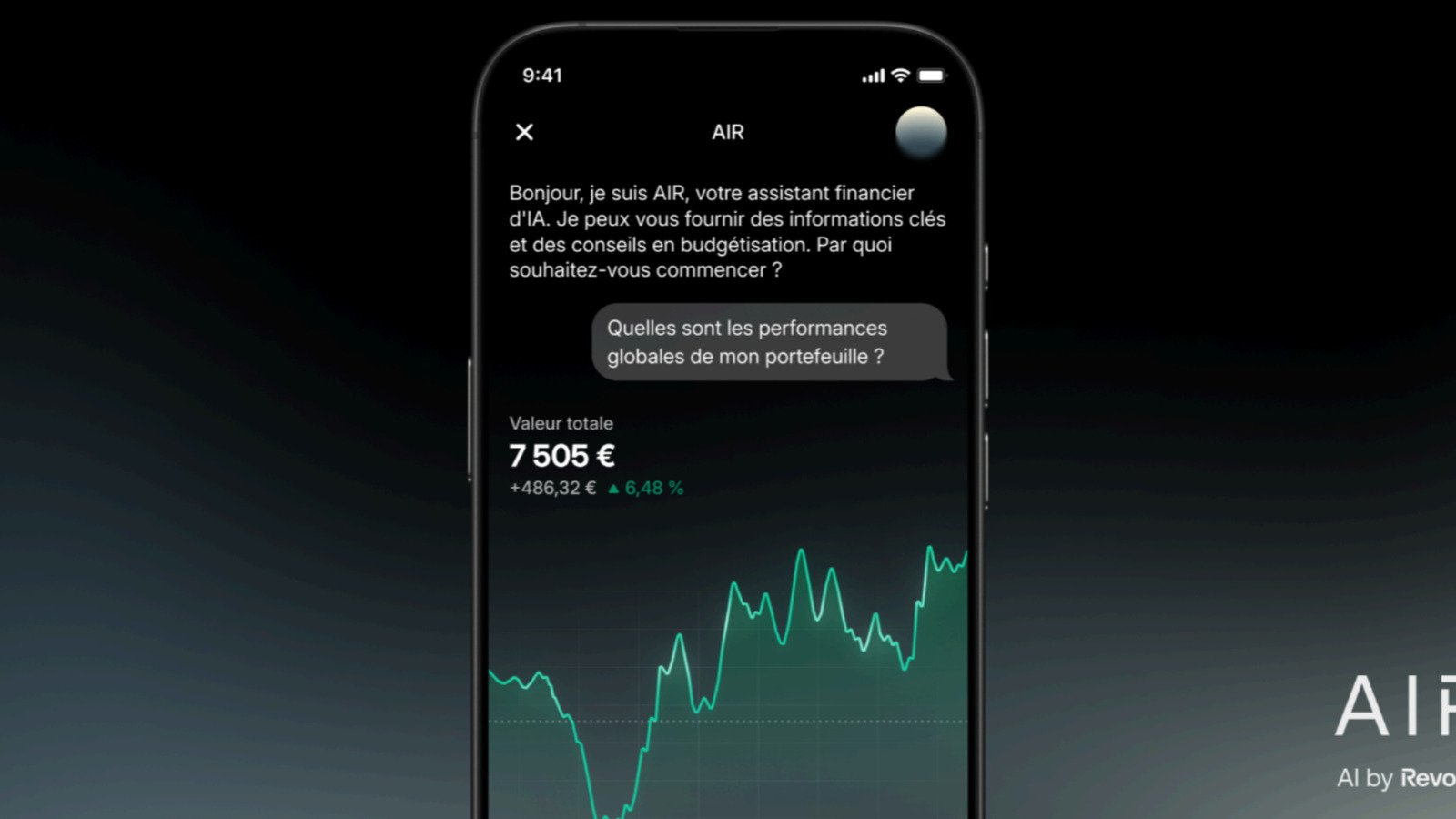 AIR, le nouvel assistant IA de Revolut, permet de suivre ses investissements et son budget directement depuis une messagerie intégrée à l'application. © Revolut