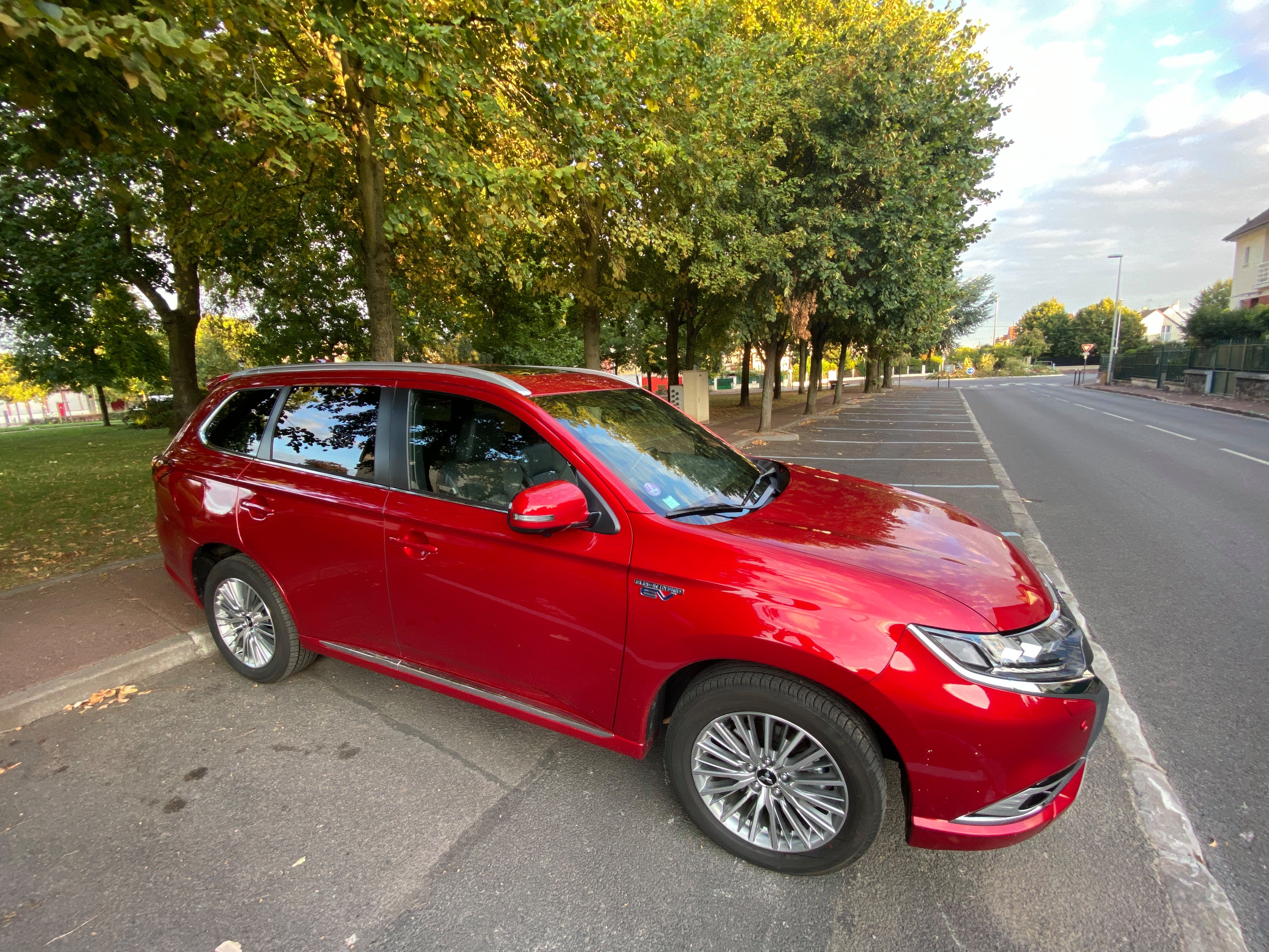 Mitsubishi Outlander PHEV 2020