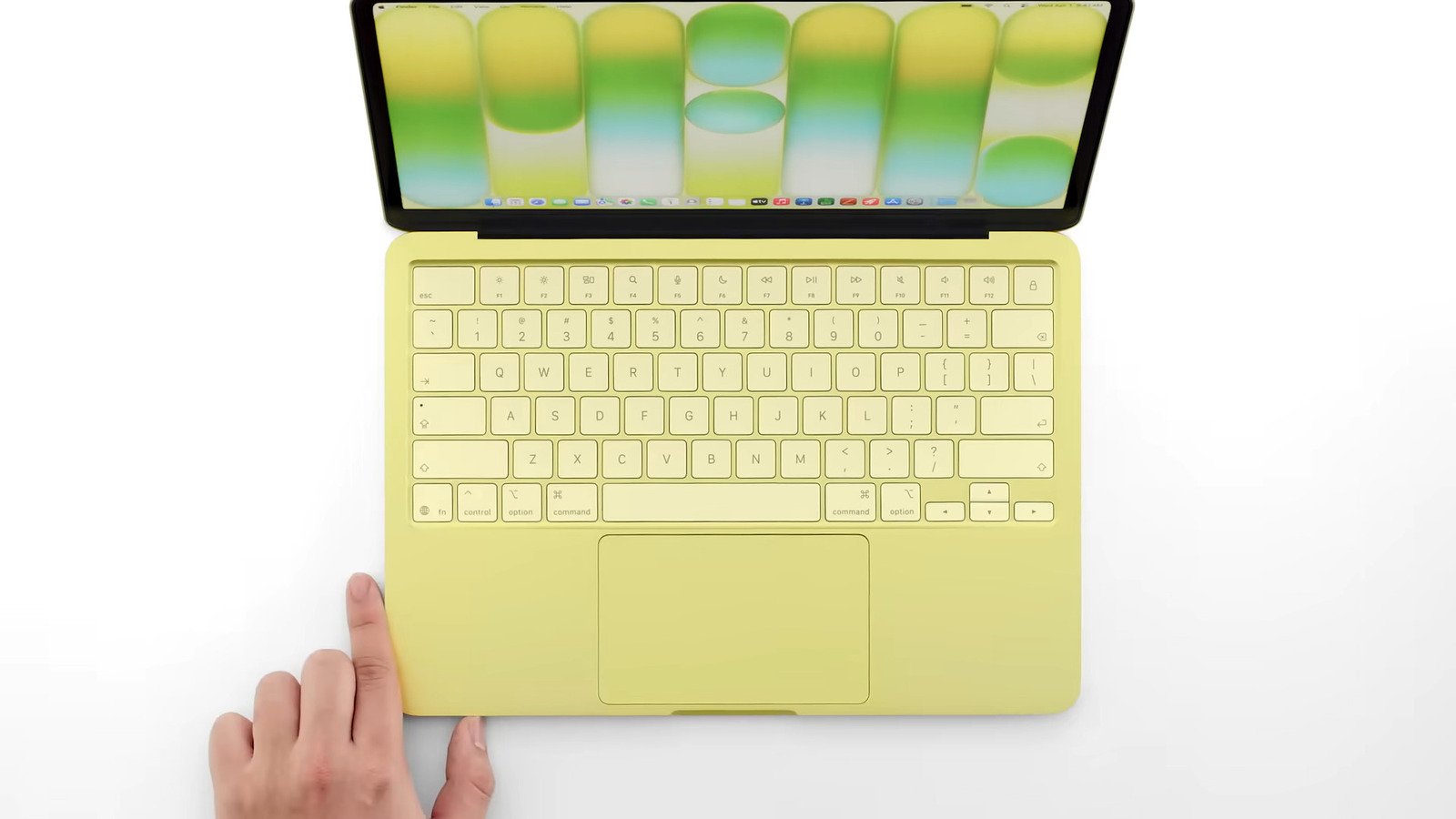 Espérons qu’Apple ose à nouveau des coloris originaux pour son prochain MacBook Neo. © Apple
