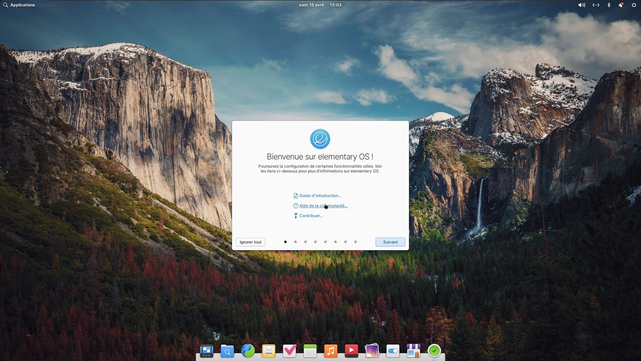 L'écran d'accueil d'Elementary OS accueille les nouveaux utilisateurs avec des options pour apprendre, obtenir de l'aide, ou contribuer à la communauté.