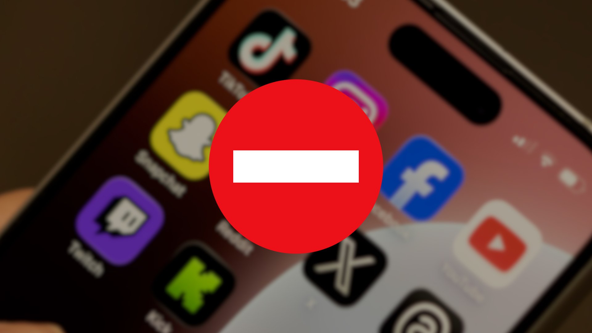 L’état d’urgence ne suffirait pas à bloquer les réseaux sociaux, et voici pourquoi. © Tada Images / Shutterstock / Clubic