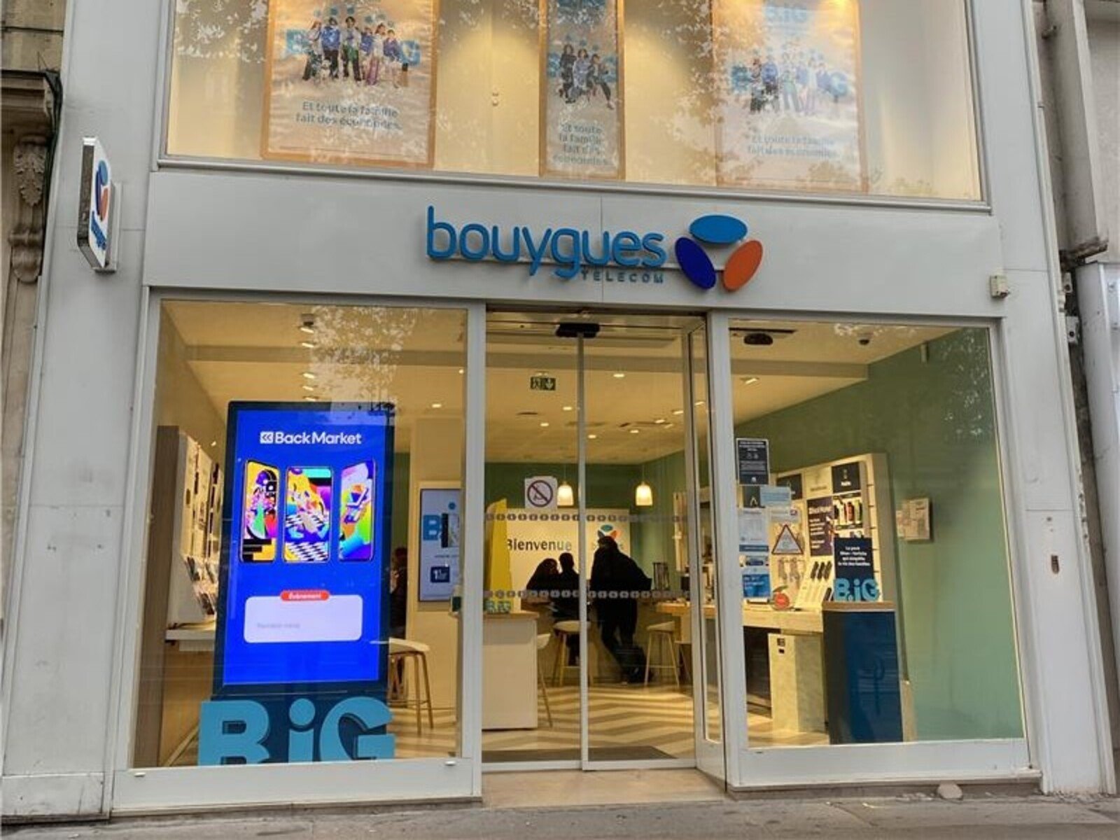 Les smartphones reconditionnés Back Market arrivent en boutique Bouygues Telecom dès fin 2025. © Bouygues Telecom / Back Market