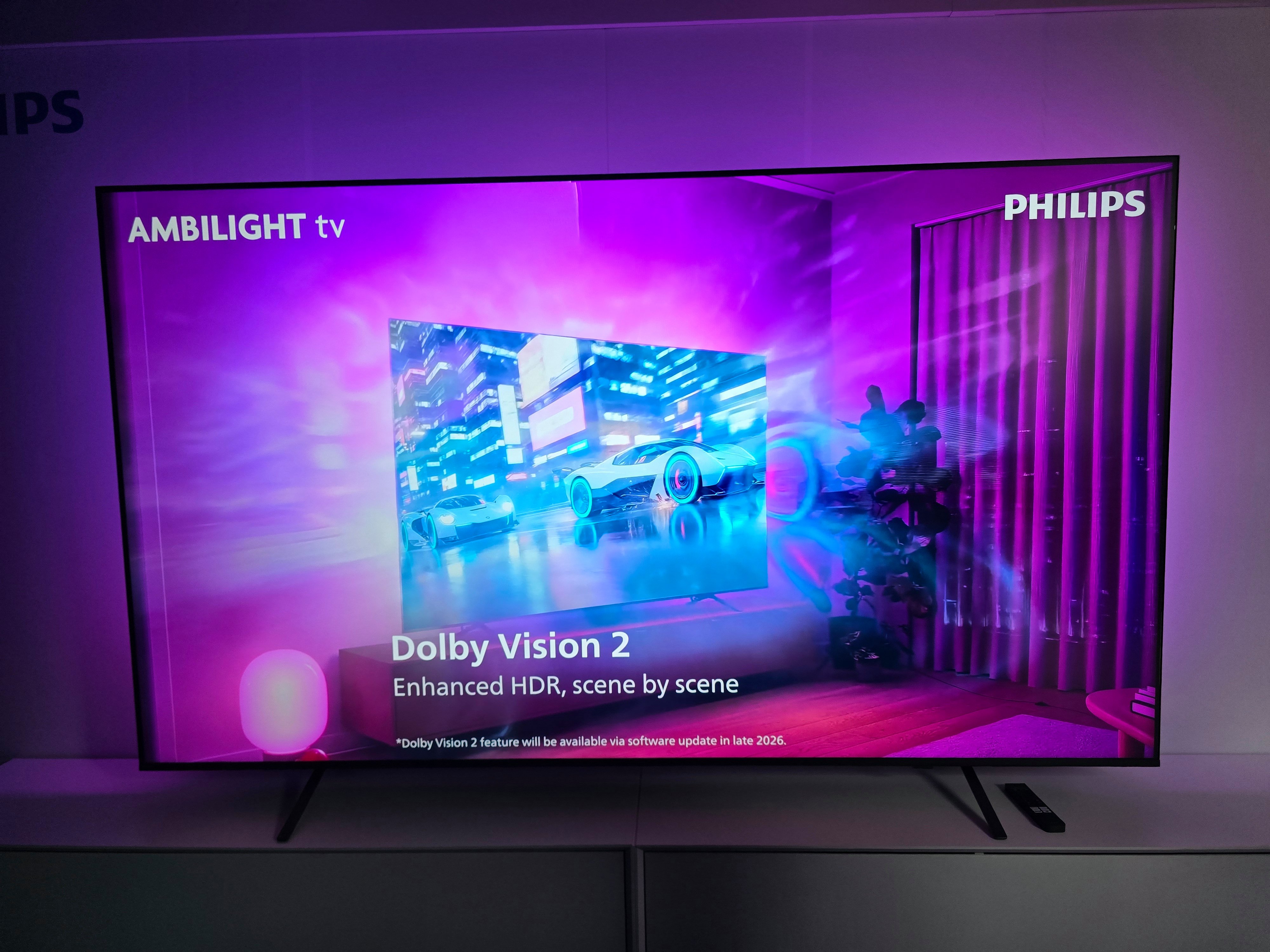Le Philips The One PQS9001 arrivera en octobre avec le Dolby Vision 2. © Matthieu Legouge