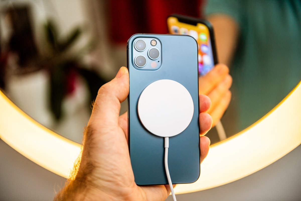 Une charge plus rapide sur les iPhone 16, et sans MagSafe © Hadrian / Shutterstock.com