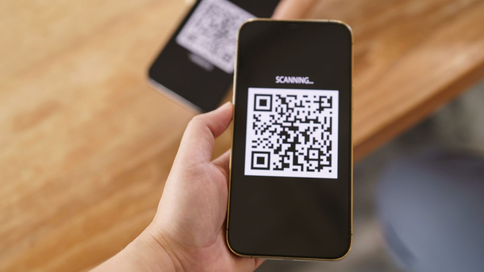 Les QR codes peuvent être très utile au quotidien. © Lee Charlie / Shutterstock