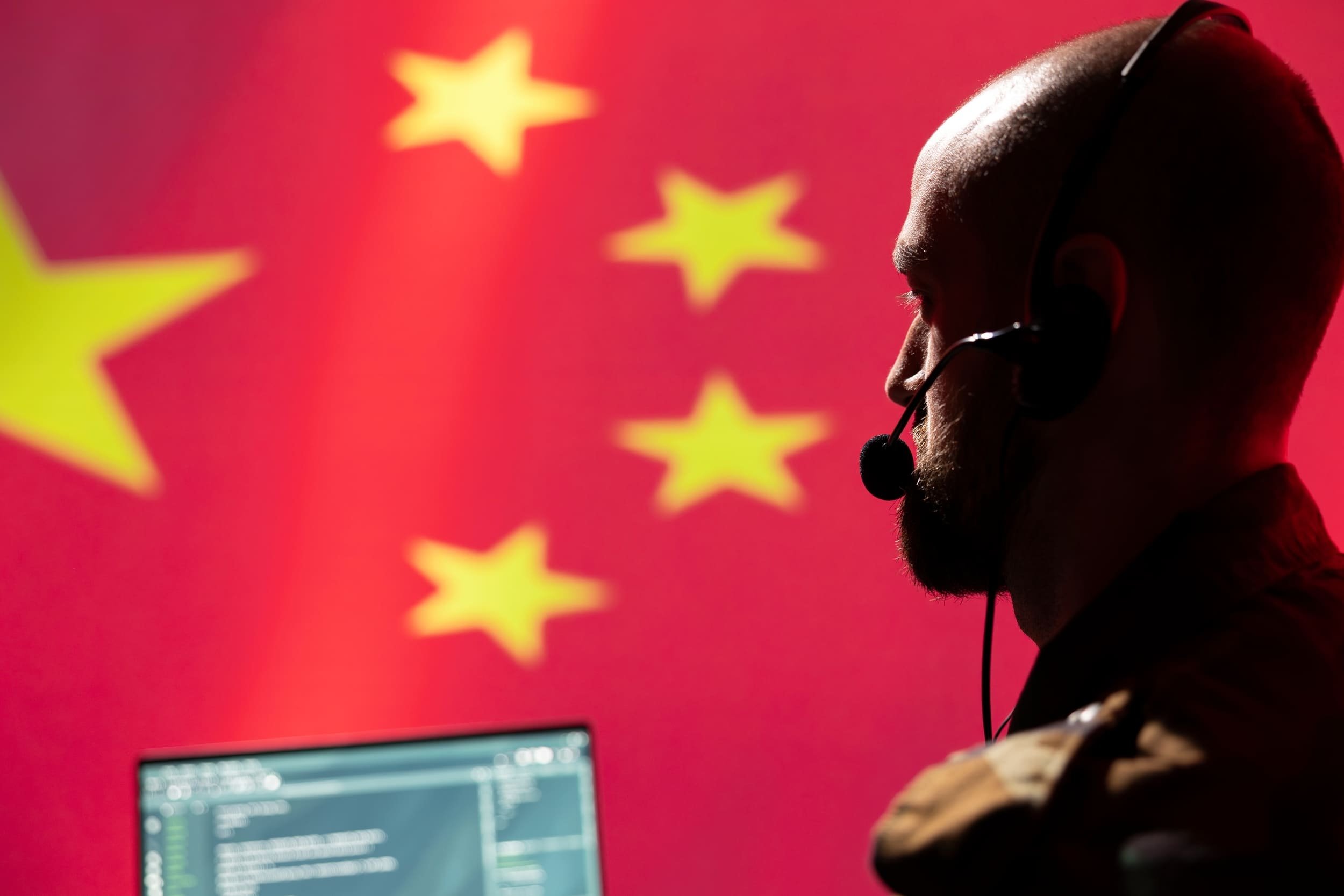 La Chine est accusée de transformer les routeurs mondiaux en outils de surveillance massive © DC Studio / Shutterstock