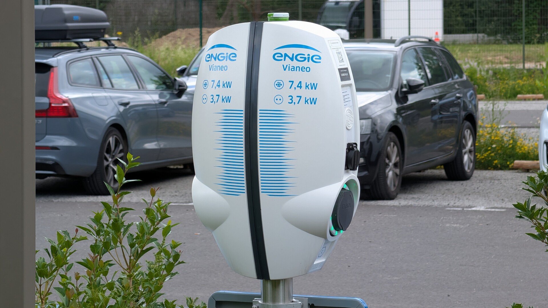 L’Union européenne compte presque autant de points de recharge publics par véhicule que la Chine. ©Alexandre Boero pour Clubic