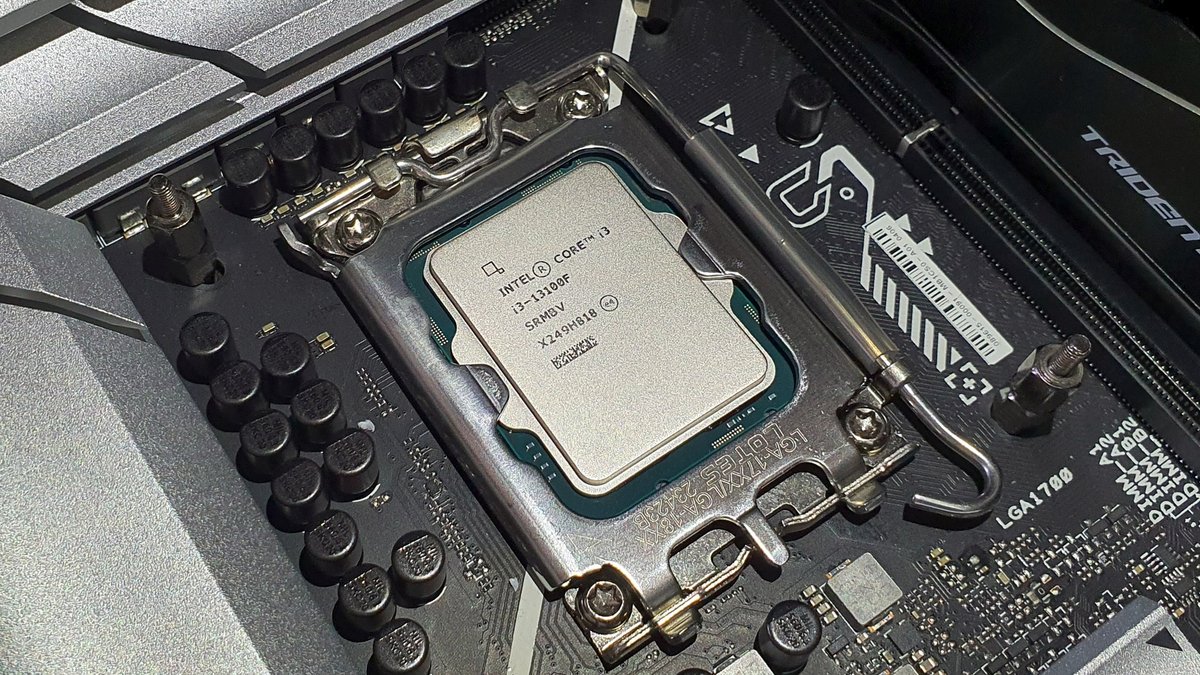 Photo du Intel Core i3-13100F prise lors de notre test © Clubic
