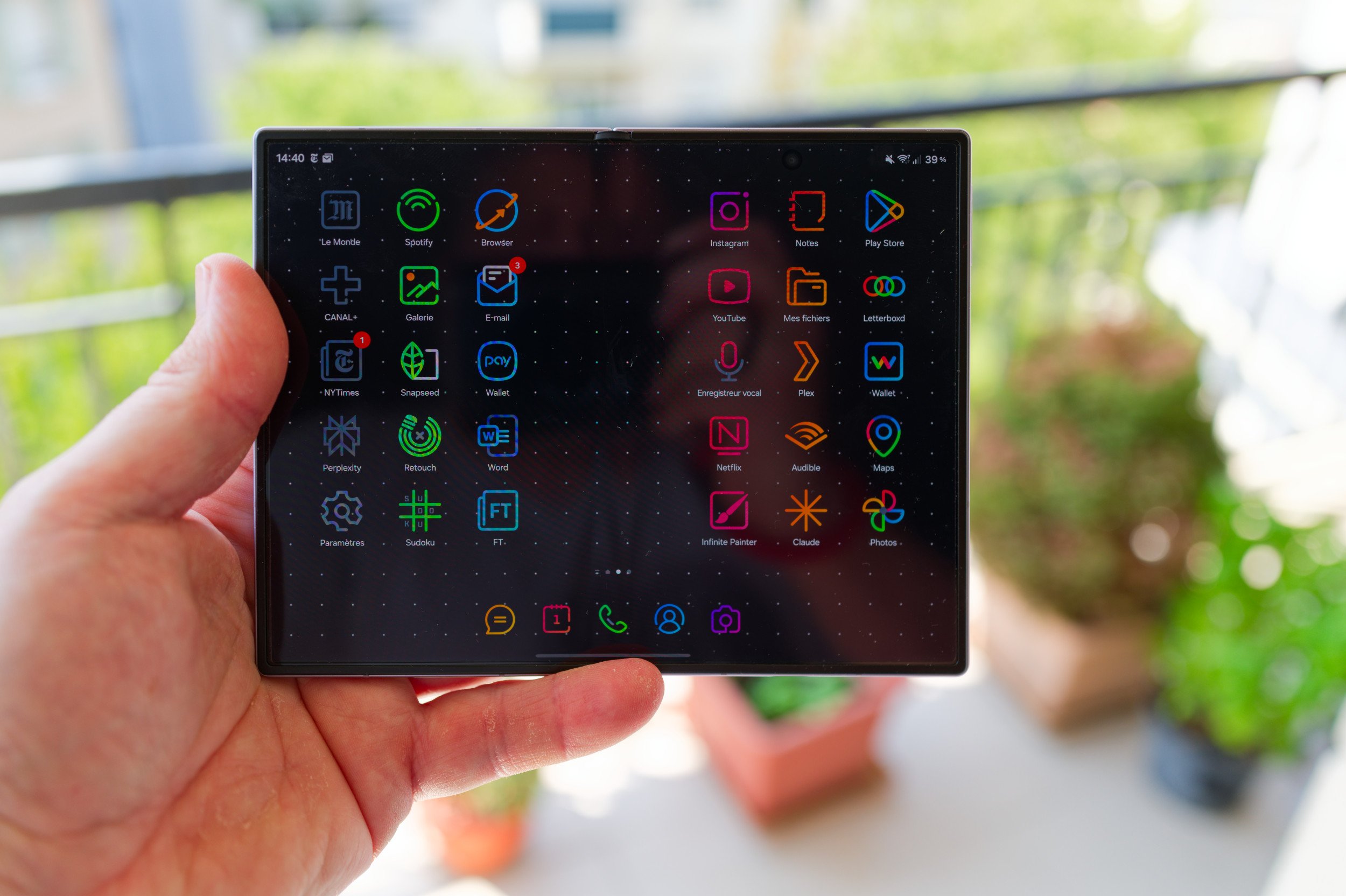 Protéger vos applications sensibles devrait être bien plus simple sur les smartphones Samsung © Marc Mitrani pour Clubic