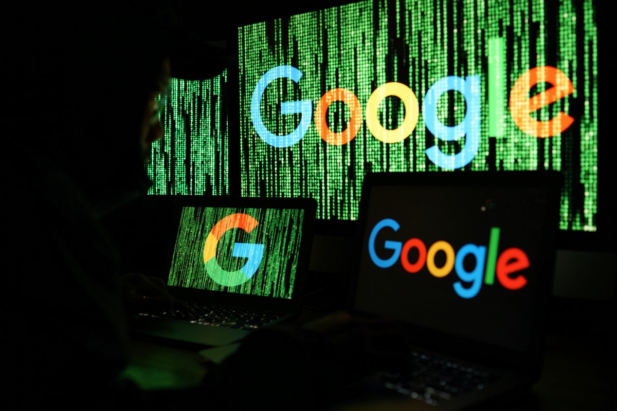 Google s'est faite piégée par des hackers contre qui elle avait alerté. ©TY Lim / Shutterstock