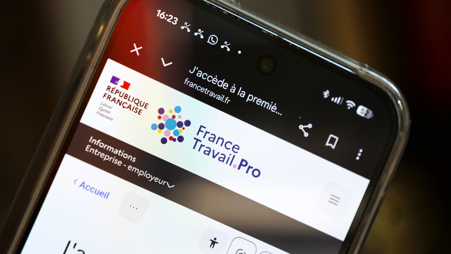 La plateforme France Travail Pro, ciblée par une campagne de phishing visant les recruteurs. © Alexandre Boero / Clubic