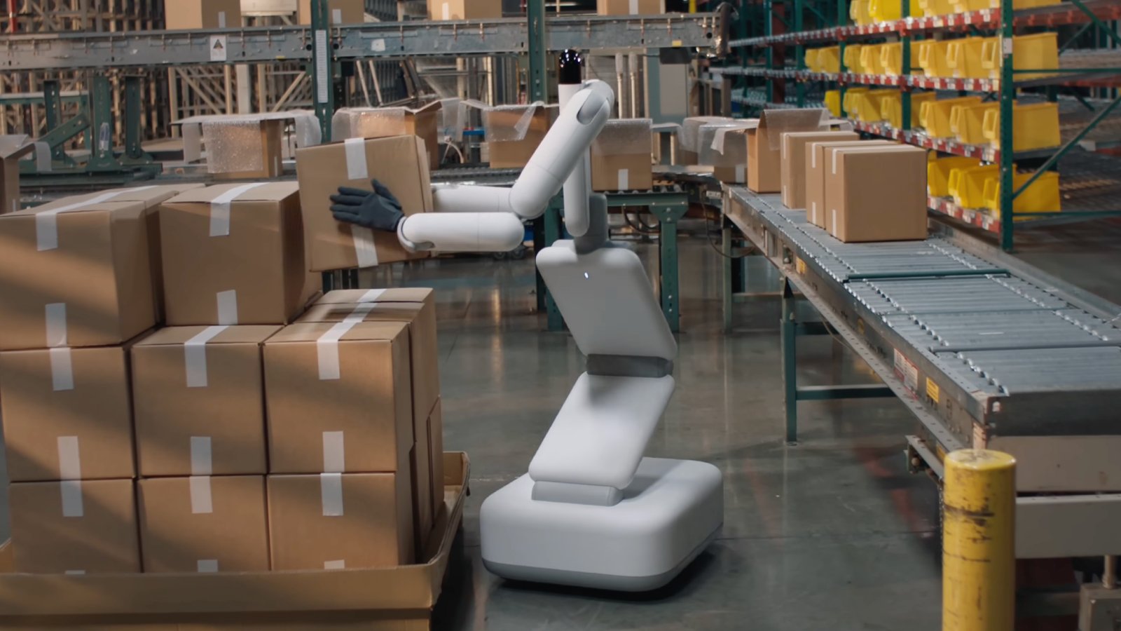 Le robot Eno qui déplace un paquet. ©YouTube / Genesis AI