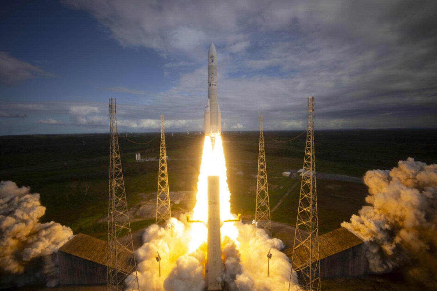 Ariane 6 lors de son second lancement. ©ESA