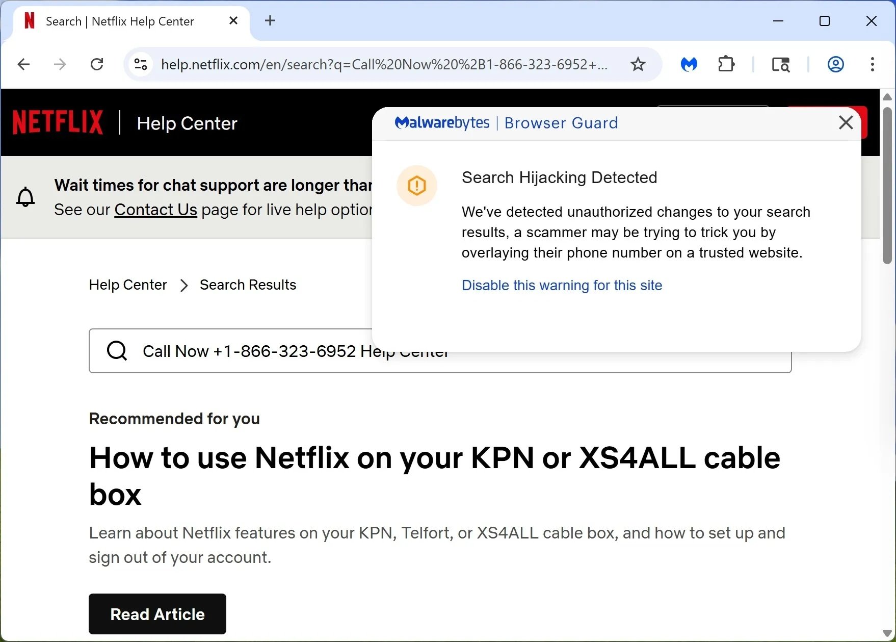 En suivant un lien sponsorisé, l'internaute atterit bel et bien sur la page d'aide de Netflix, qui restitue les paramètres manipulés de l'URL dans le champ de recherche interne de la plateforme (ici, un numéro de téléphone frauduleux). © Malwarebytes