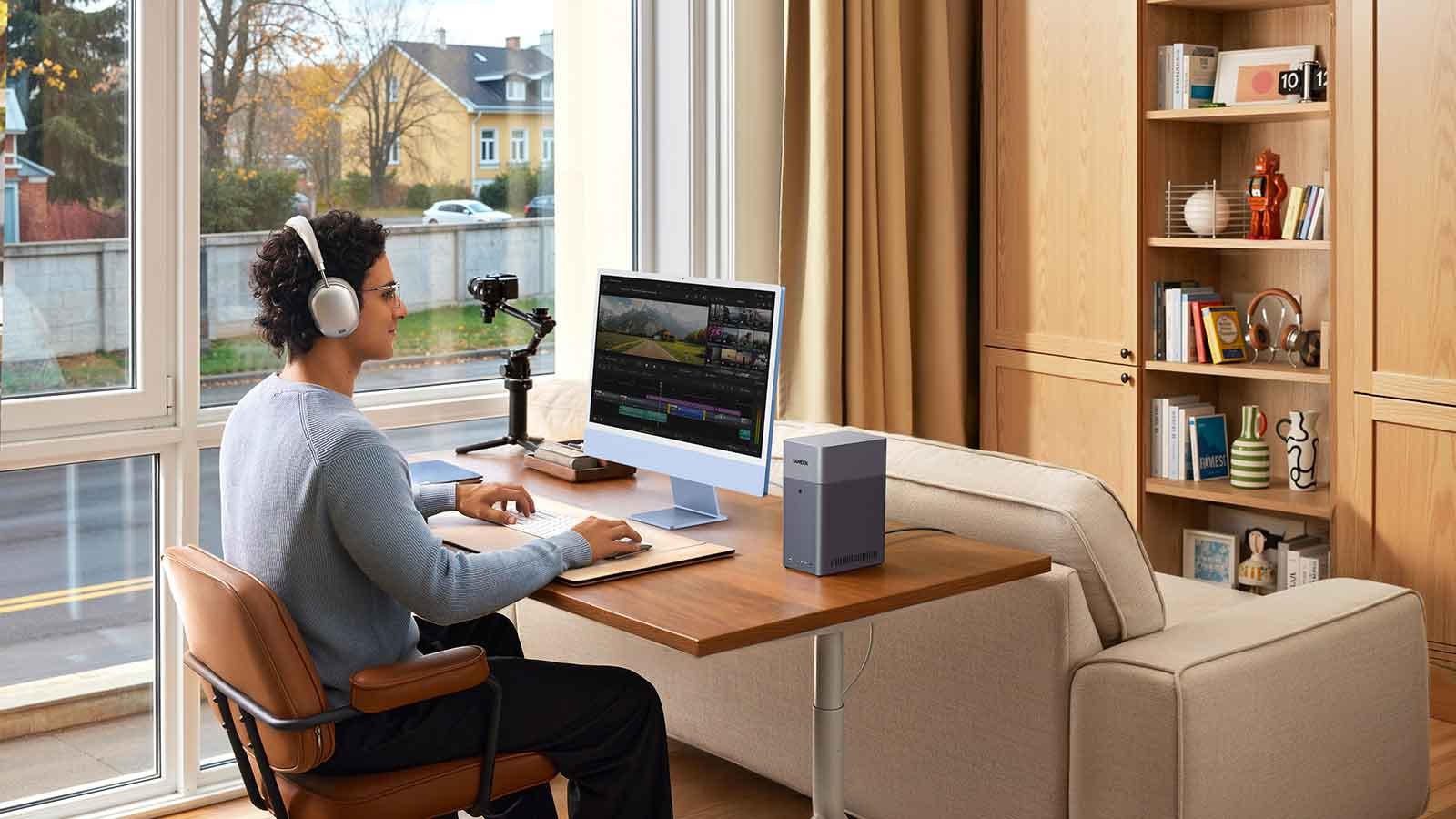 UGREEN NASync DH2300