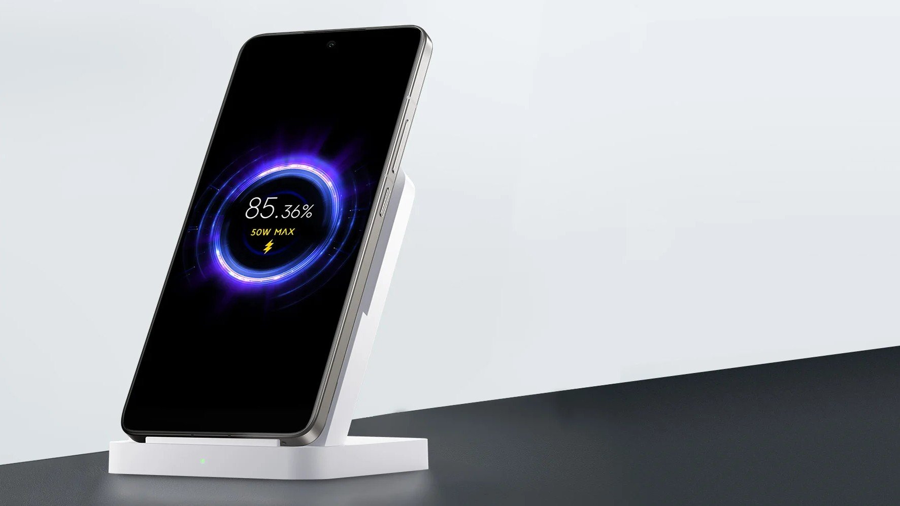 Le Xiaomi 50w Wireless Charging Stand Pro. © Xiaomi