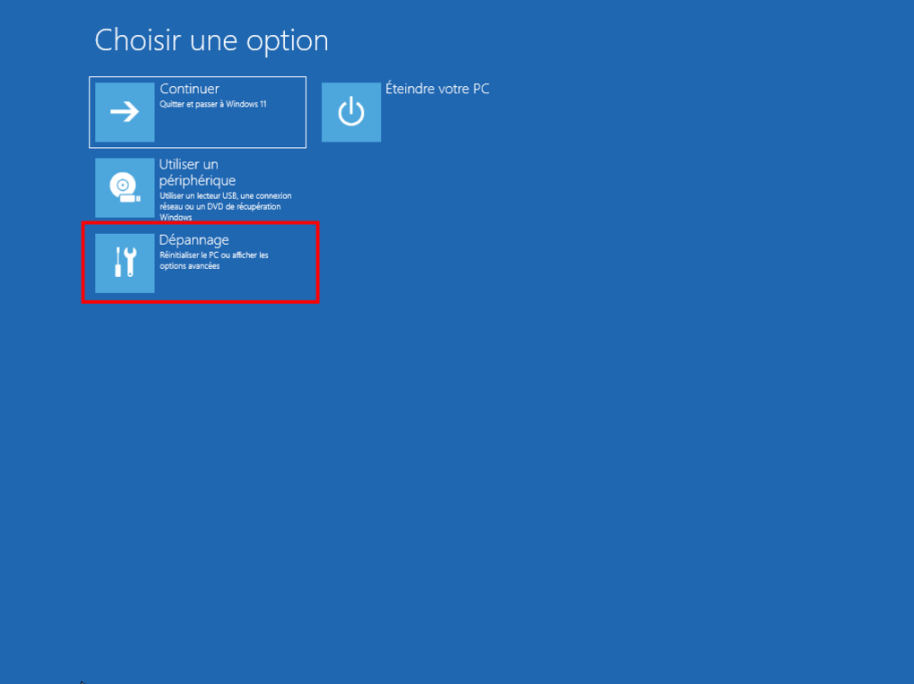 Accédez aux options avancées de dépannage dans l'environnement de récupération Windows. © Clubic