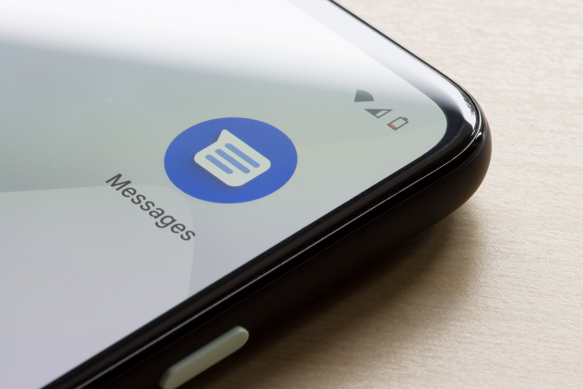 Une nouvelle amélioration en préparation pour Google Messages. ©Tada Images / Shutterstock