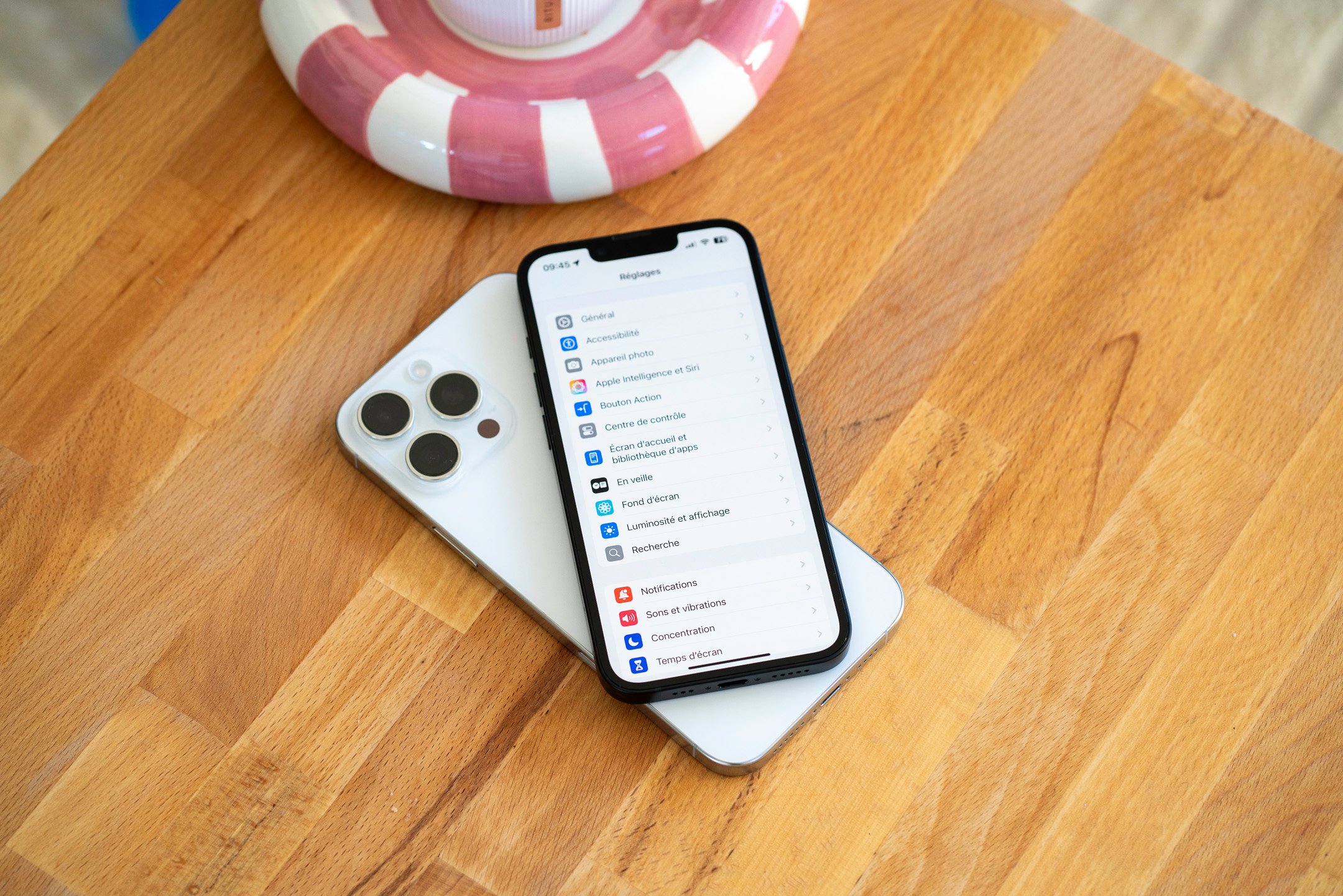 iPhone 16e © Pierre Crochart