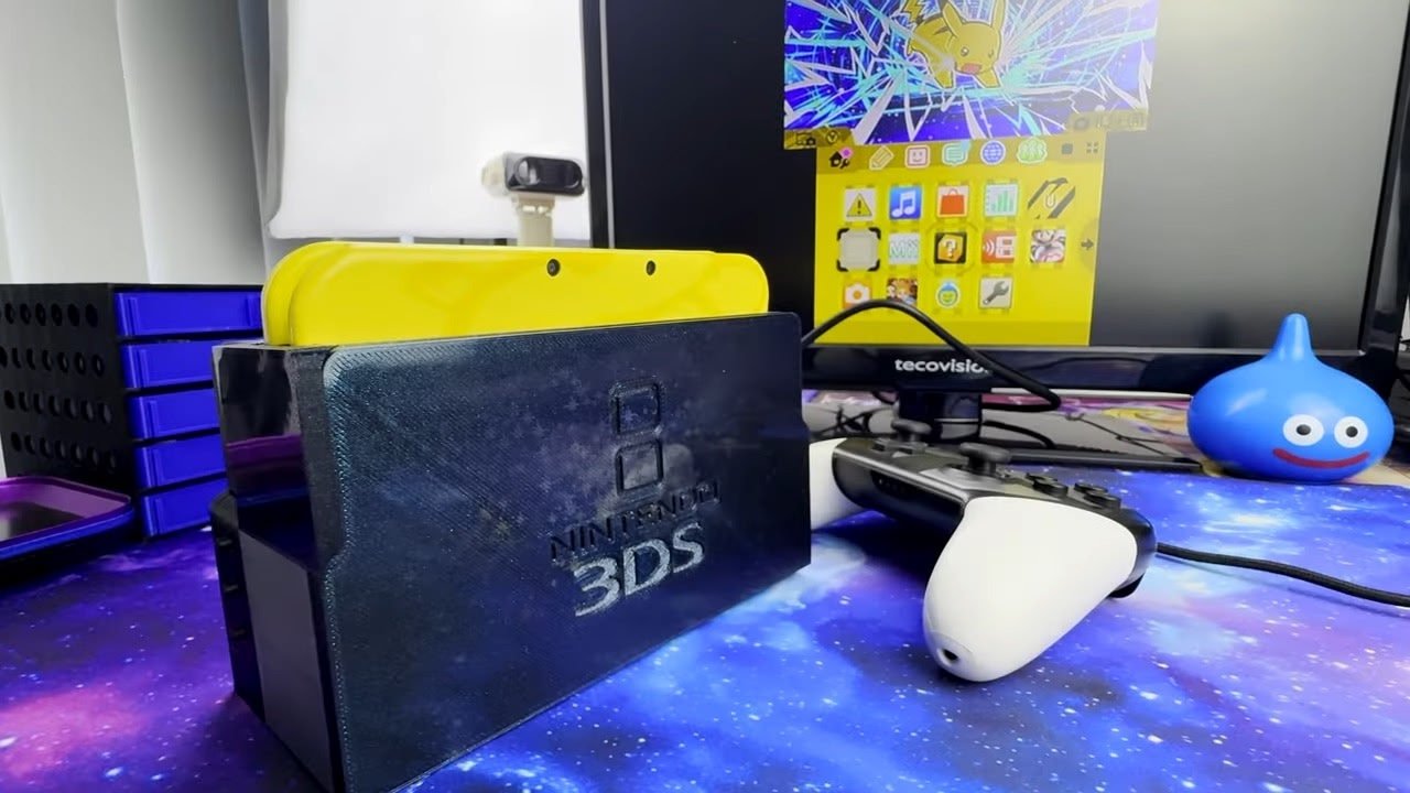 La 3DS n’a jamais proposé de branchement direct vers un téléviseur, poussant la communauté vers des cartes de capture internes ou des solutions Wi‑Fi souvent perfectibles. © Kouzex/YouTube
