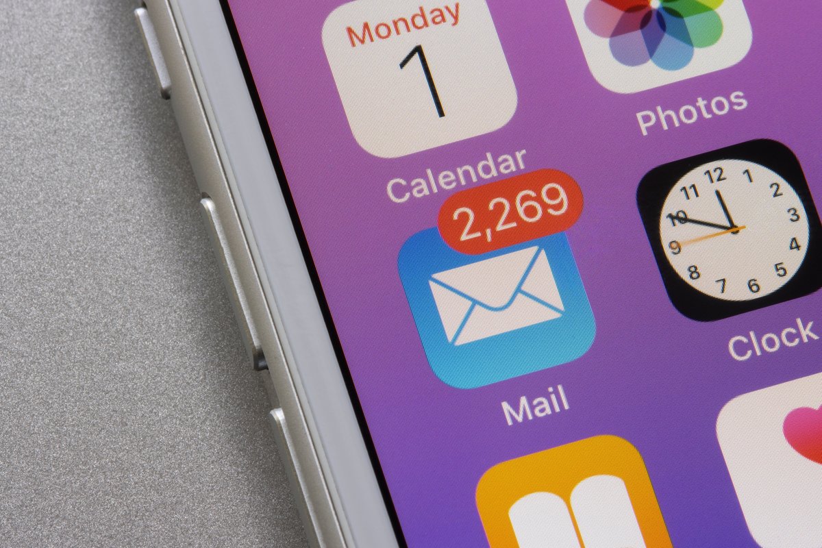 Sur les milliers de mails que vous n'avez jamais ouverts, combien proviennent d'annonceurs et partenaires marketing douteux à qui d'autres ont cédé vos informations personnelles ? © Tada Images / Shutterstock