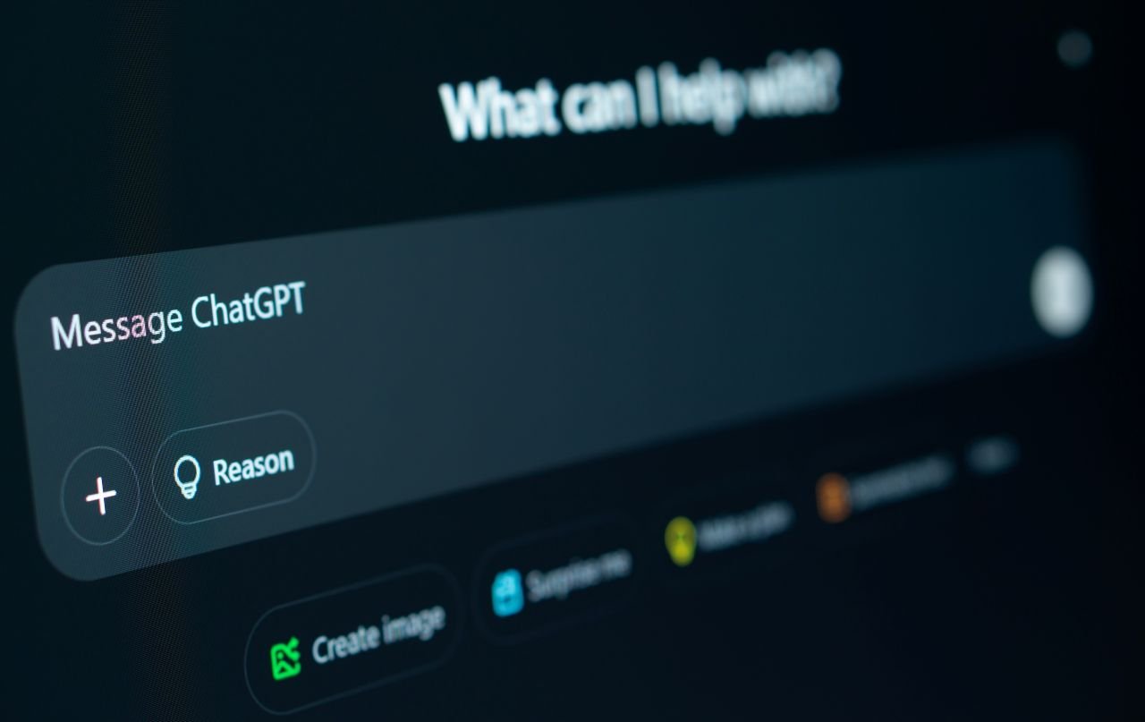 Trop poli chatGPT ? C'est visiblement ce qui a déplu aux utilisateurs - ©Bangla press / Shutterstock