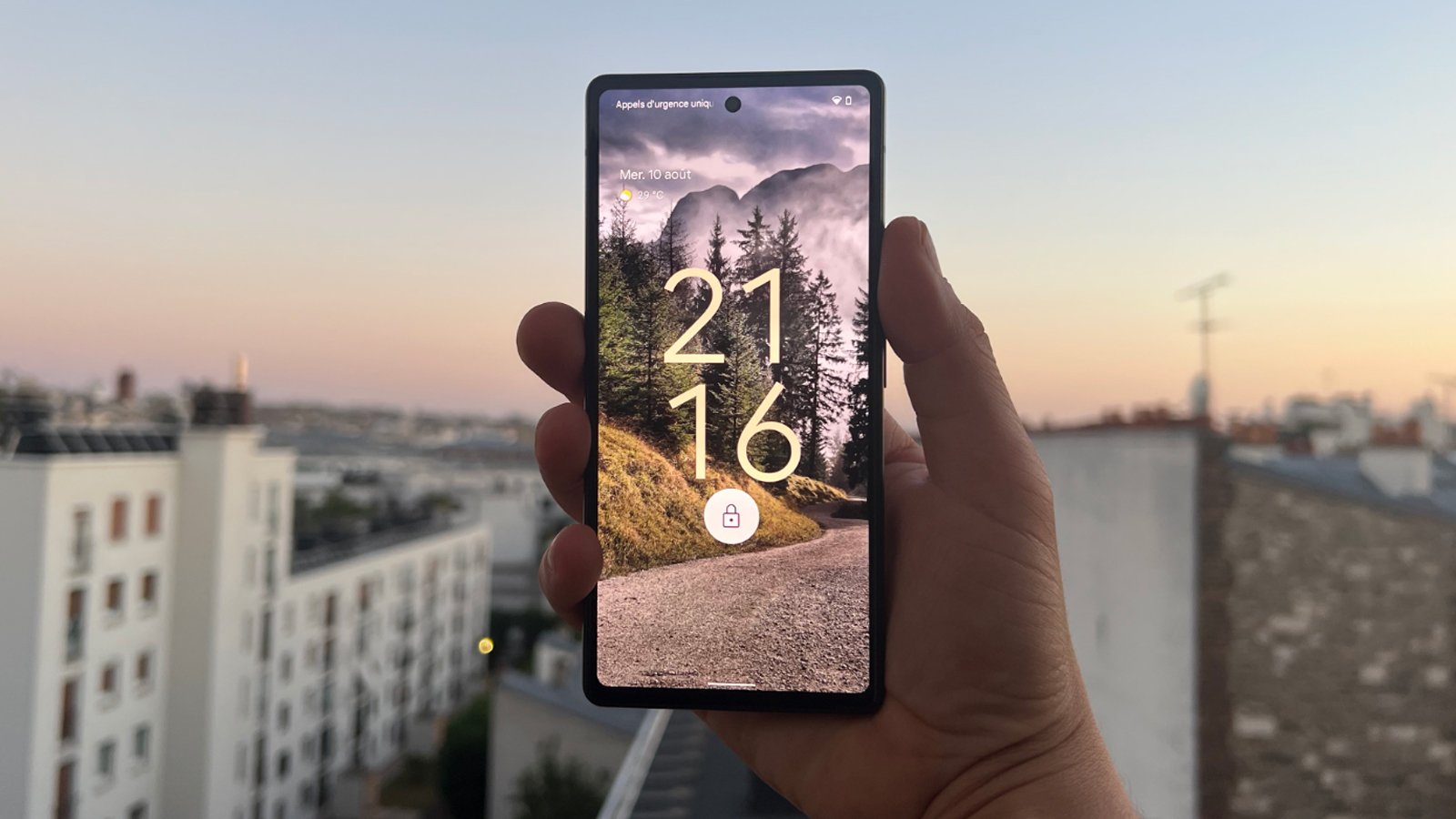 Le smartphone 5G Google Pixel 6a