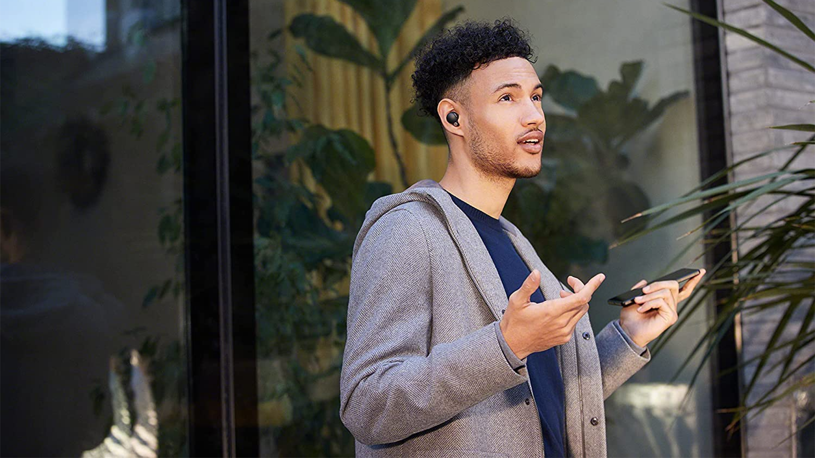 Les écouteurs sans-fil Sony WF-1000XM4