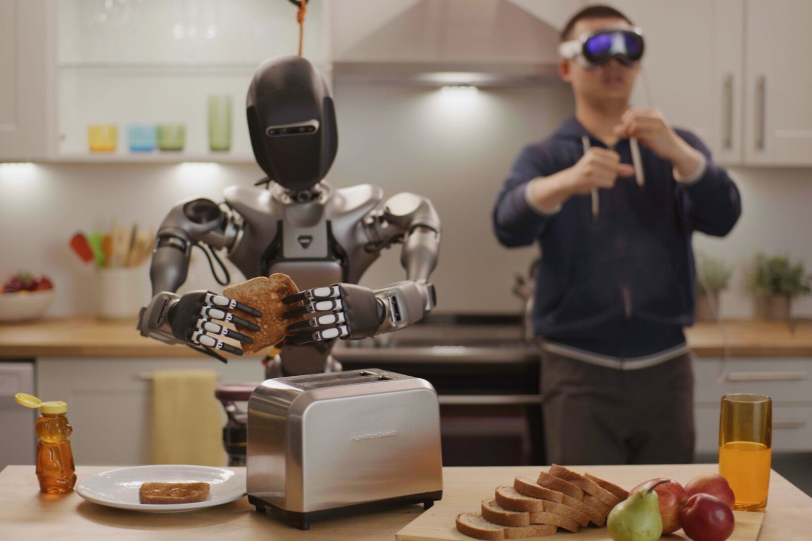 NVIDIA planche depuis un moment sur des robots humanoïdes et l'IA qui leur donnerait vie. © NVIDIA