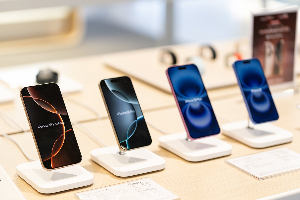 Les iPhone 16 et iPhone 16 Pro © Wongsakorn 2468 / Shutterstock.com