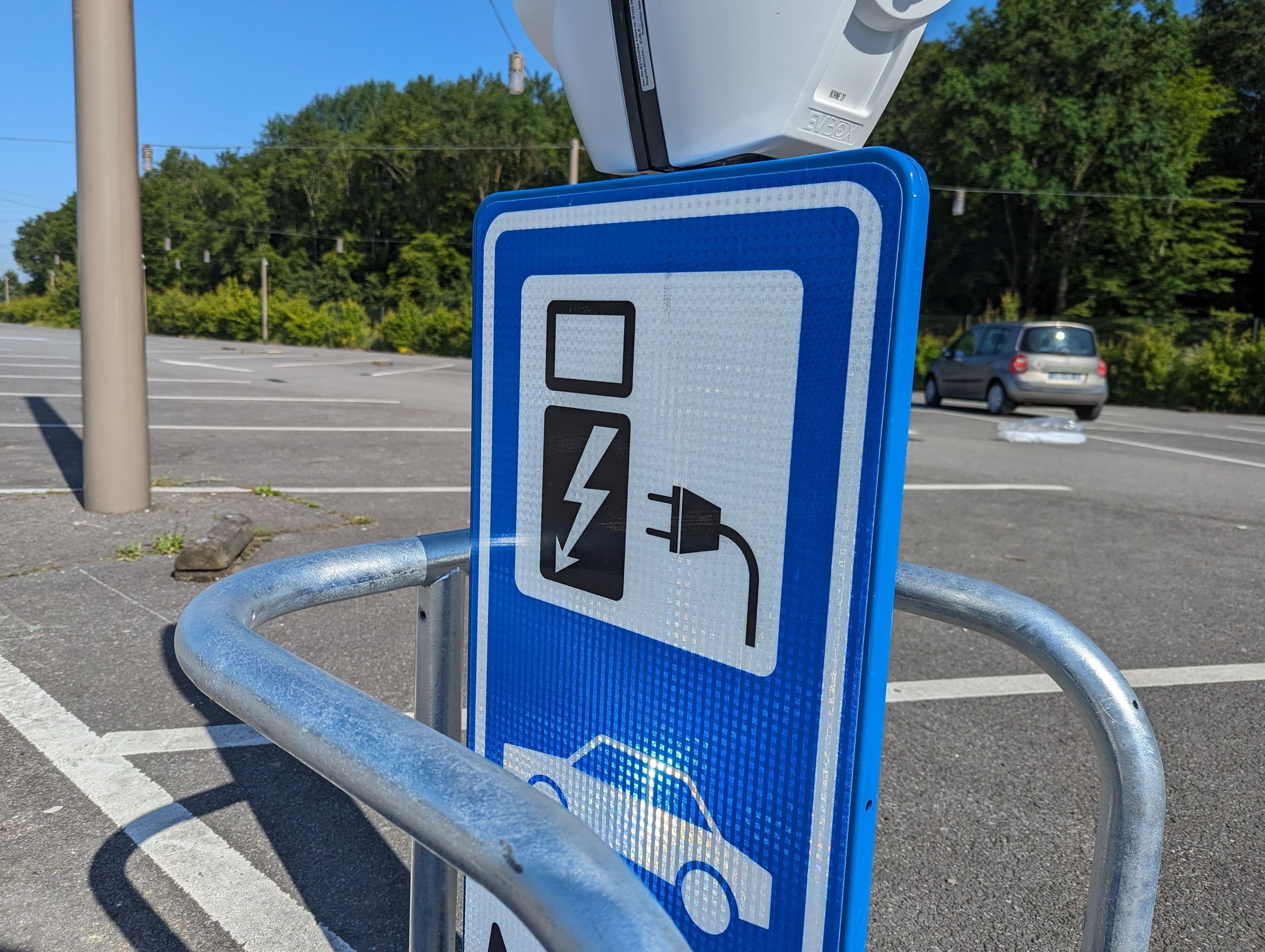 Nos meilleurs conseils sur les bornes électriques. ©Alexandre Boero / Clubic