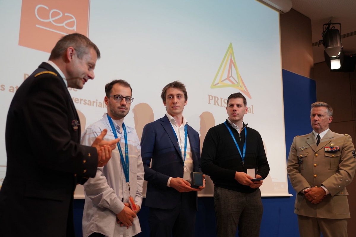 Remise des prix du défi "Sécurisation de l'IA" © COMCYBER