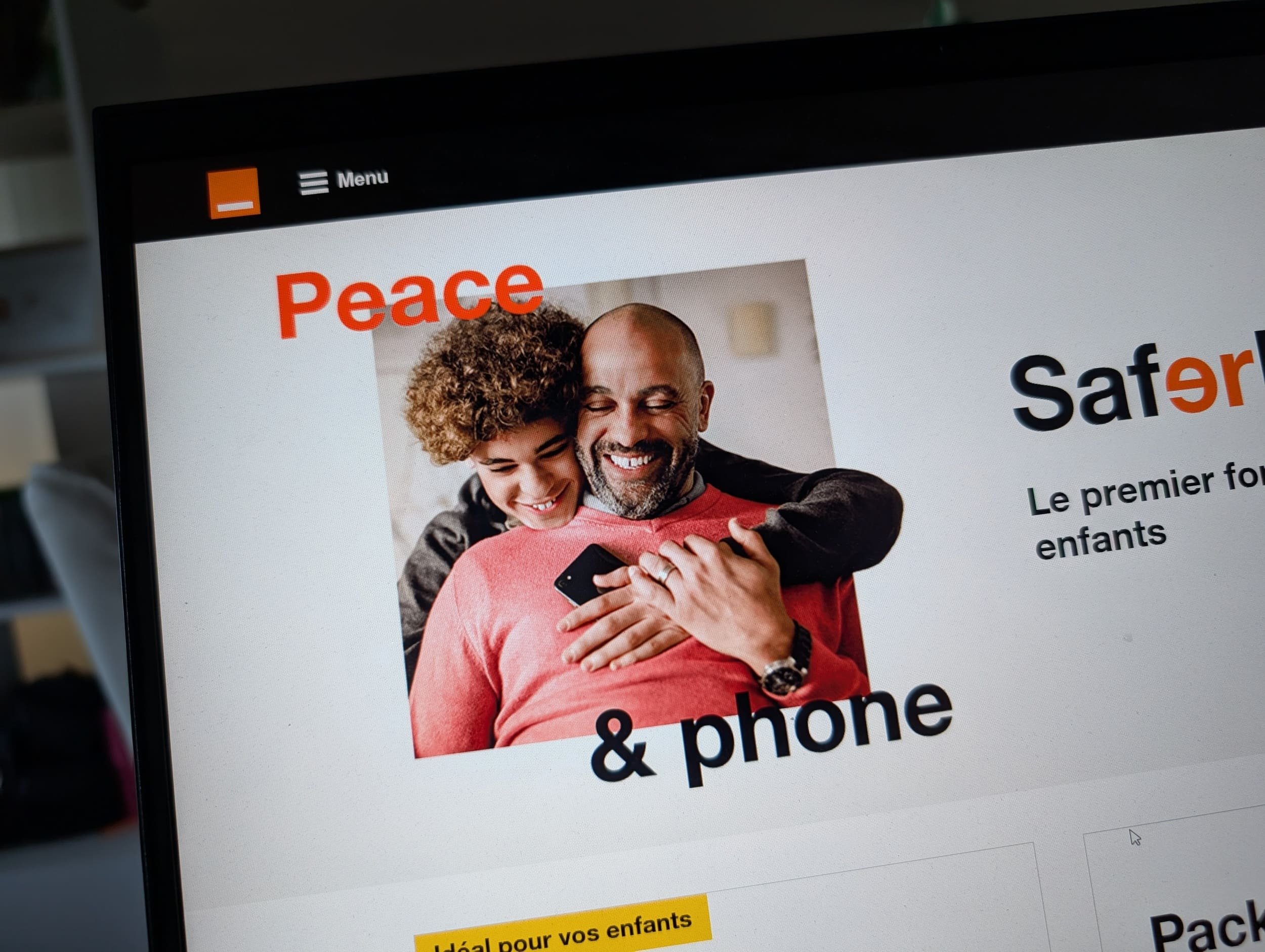 Orange revoit son offre SaferPhone © Alexandre Boero / Clubic